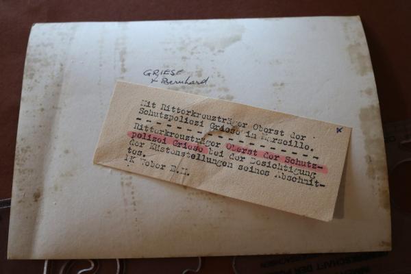 Pressefoto Ritterkreuzträger Oberst der Schutzpolizei Griese in Marseille